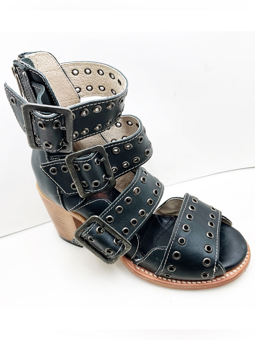 🆕{Freebird} Blake Gladiator Sandals - Picture 14 of 16
